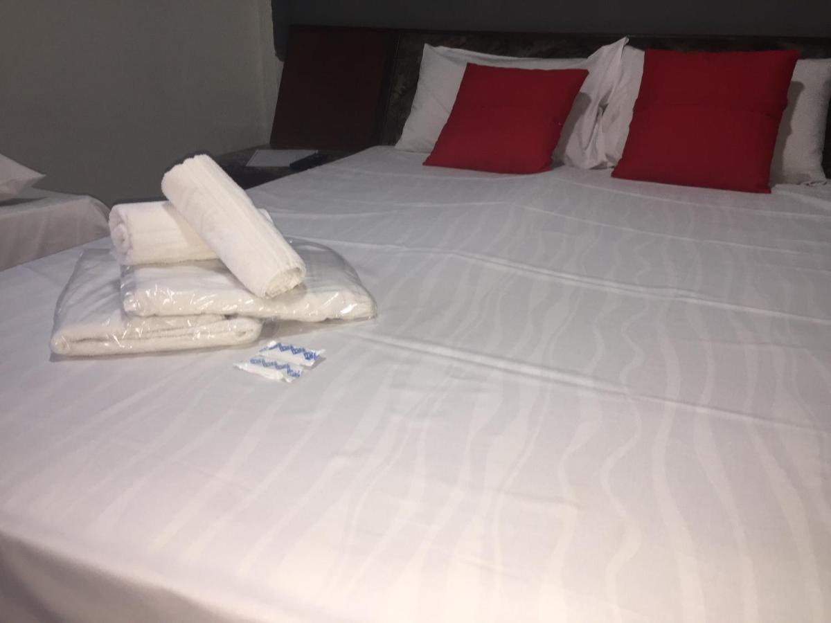 Hotel Cambara Osasco Kültér fotó